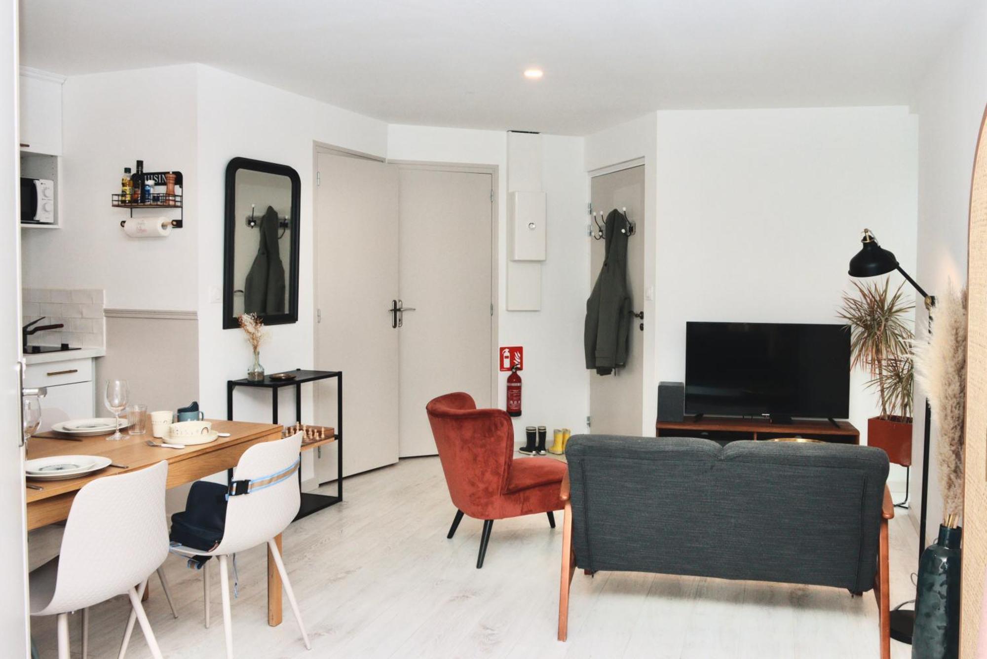 La Source - Spacieux T2 Au Coeur Du Village, A 5min Des Plages Apartment Saint-Méloir-des-Ondes