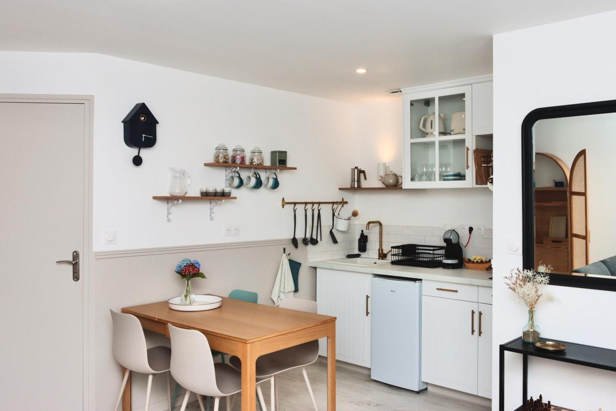 La Source - Spacieux T2 Au Coeur Du Village, A 5min Des Plages Apartment